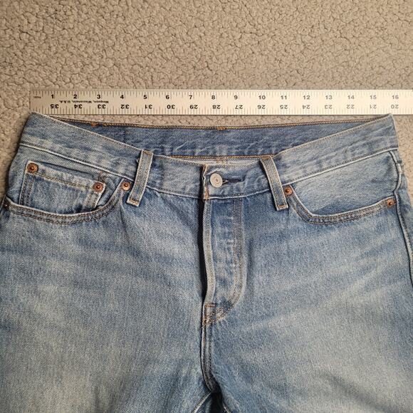 Levi's 501 Jeans Womens 32x27 Blue Denim Button Fly Mid Rise Tapered Distressed - Picture 7 of 9